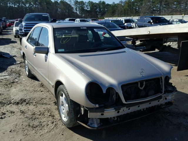 WDBJF72F9VA282930 - 1997 MERCEDES-BENZ E 420 GOLD photo 1