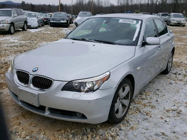 WBANF33557CS39112 - 2007 BMW 525 XI Արծաթագույն լուսանկար 2