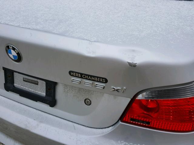 WBANF33557CS39112 - 2007 BMW 525 XI Արծաթագույն լուսանկար 9