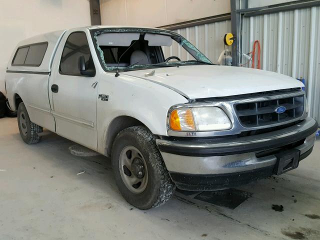 1FTDF1728VKA21168 - 1997 FORD F150 WHITE photo 1