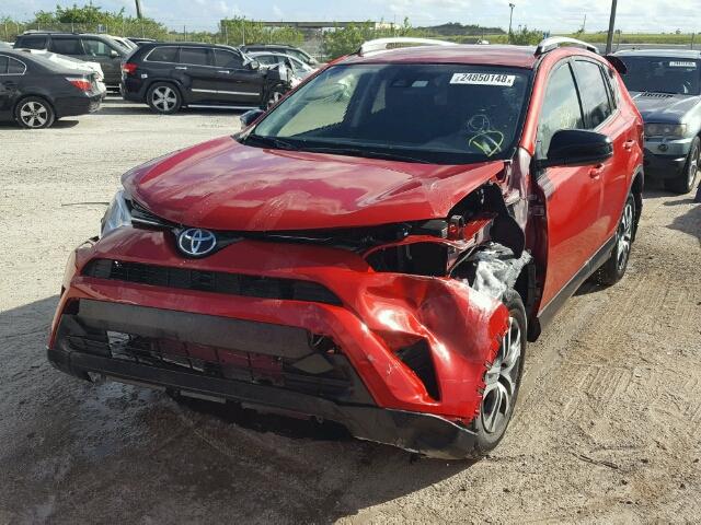 JTMZFREVXHJ119193 - 2017 TOYOTA RAV4 LE Qırmızı foto 2