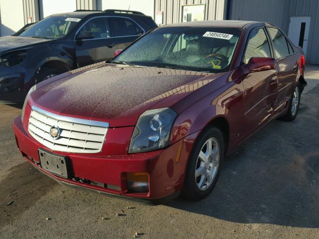 1G6DM57T370120441 - 2007 CADILLAC CTS RED photo 2