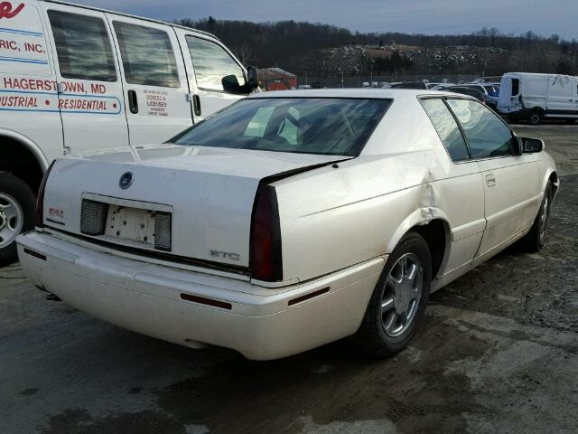 1G6ET1291XU613331 - 1999 CADILLAC ELDORADO T WHITE photo 4