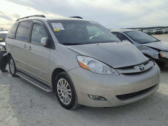 5TDYK4CC4AS339465 - 2010 TOYOTA SIENNA XLE SILVER photo 1