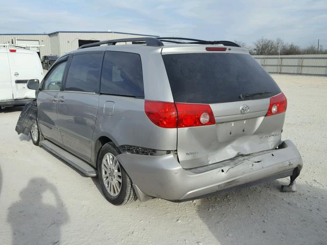 5TDYK4CC4AS339465 - 2010 TOYOTA SIENNA XLE SILVER photo 3