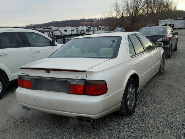 1G6KS54Y83U158098 - 2003 CADILLAC SEVILLE SL WHITE photo 4