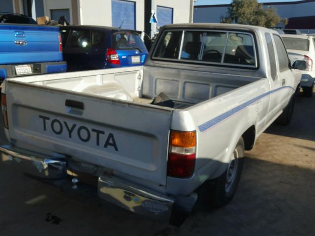 JT4RN93P6N5049574 - 1992 TOYOTA PICKUP 1/2 SILVER photo 4