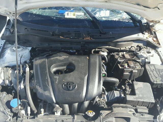 3MYDLBZV8GY106829 - 2016 TOYOTA SCION IA WHITE photo 7