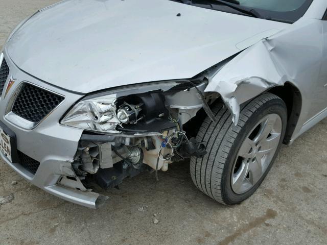 1G2ZA5E0XA4138198 - 2010 PONTIAC G6 SILVER photo 9