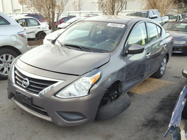 3N1CN7AP6GL818559 - 2016 NISSAN VERSA S TAN photo 2