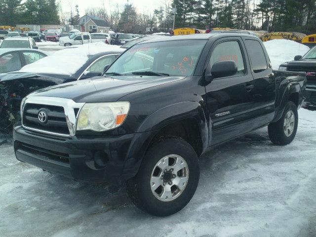 5TEUX42N86Z188577 - 2006 TOYOTA TACOMA ACC BLACK photo 2