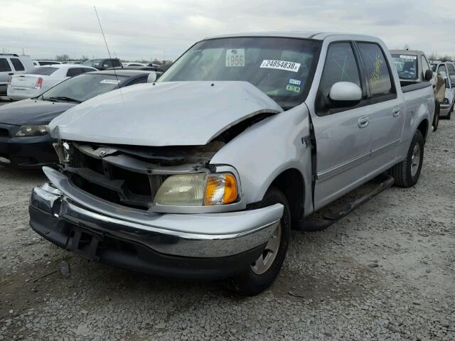 1FTRW07603KA29670 - 2003 FORD F150 SUPER SILVER photo 2