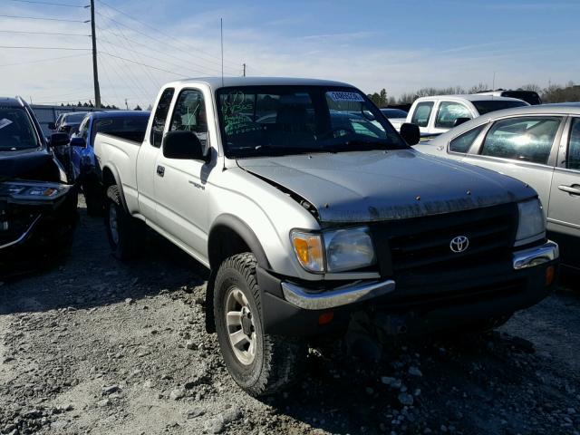 4TAWN72N2YZ673811 - 2000 TOYOTA TACOMA XTR SILVER photo 1