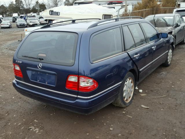 WDBJH65F2WA598588 - 1998 MERCEDES-BENZ E 320 BLUE photo 4