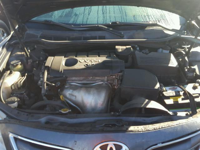 4T1BF3EK3AU035995 - 2010 TOYOTA CAMRY BASE GRAY photo 7