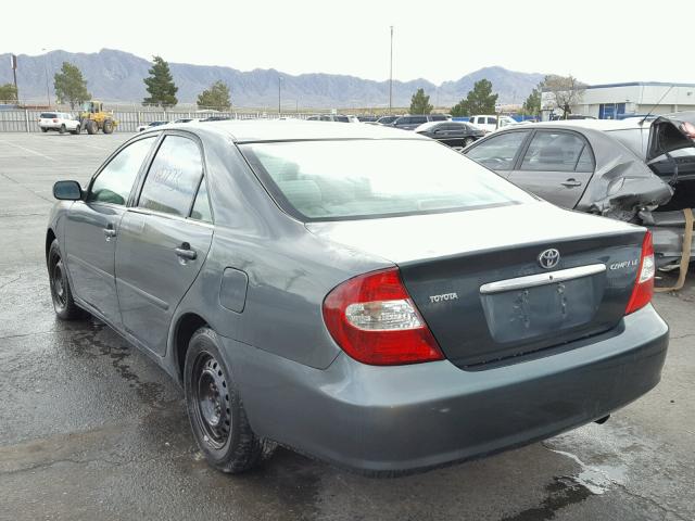 4T1BE32K82U584830 - 2002 TOYOTA CAMRY LE GREEN photo 3