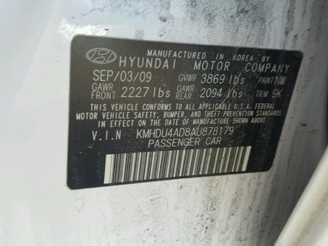 KMHDU4AD8AU878179 - 2010 HYUNDAI ELANTRA BL WHITE photo 10