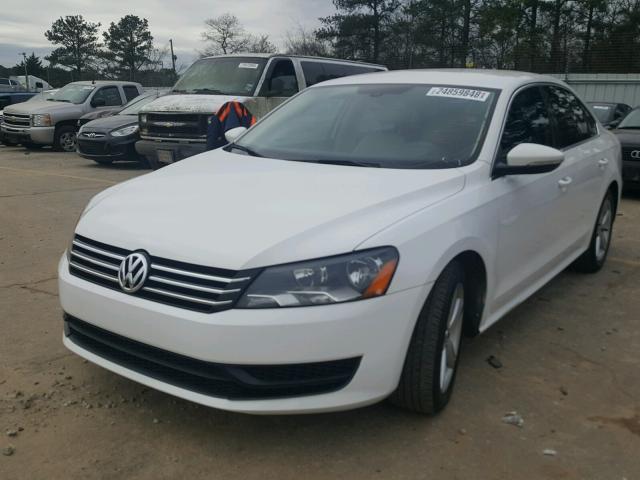 1VWBP7A37CC037634 - 2012 VOLKSWAGEN PASSAT SE WHITE photo 2