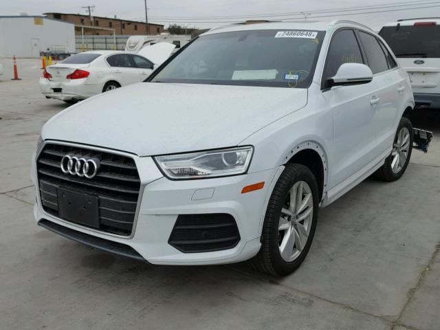 WA1HCCFS7HR004391 - 2017 AUDI Q3 PREMIUM WHITE photo 2