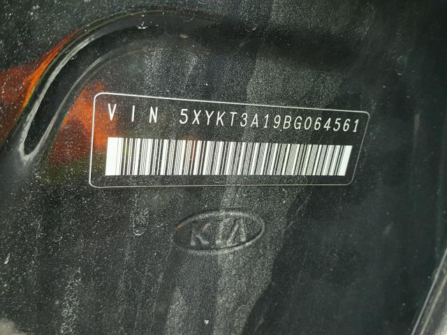 5XYKT3A19BG064561 - 2011 KIA SORENTO BA BLACK photo 10