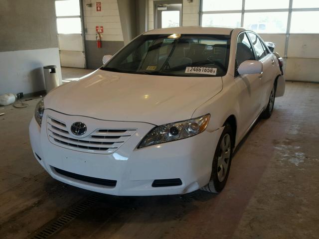 4T1BK46K98U575541 - 2008 TOYOTA CAMRY LE WHITE photo 2