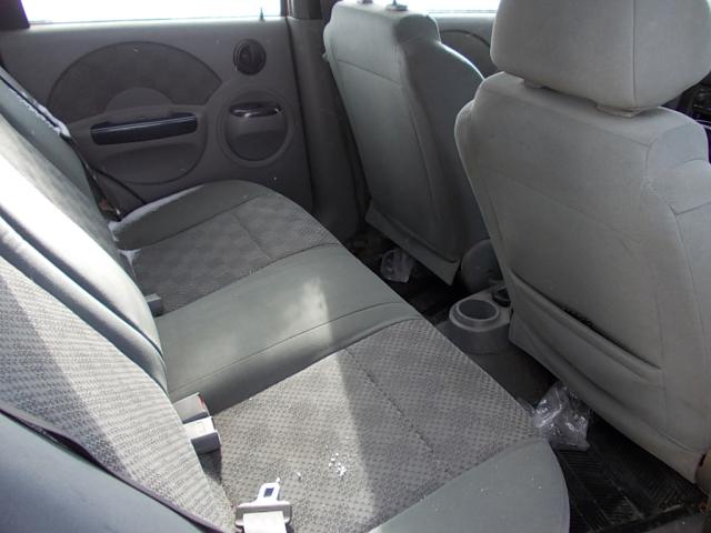 KL1TJ62664B209579 - 2004 CHEVROLET AVEO LS 红色 照片 6