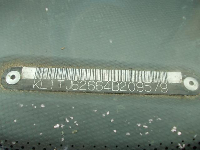 KL1TJ62664B209579 - 2004 CHEVROLET AVEO LS 红色 照片 9