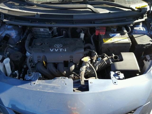 JTDBT923184033959 - 2008 TOYOTA YARIS BLUE photo 7