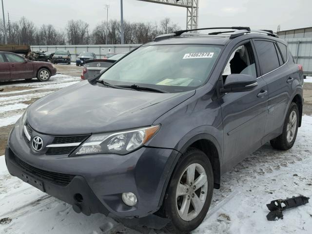 2T3RFREV9DW115843 - 2013 TOYOTA RAV4 XLE CHARCOAL photo 2