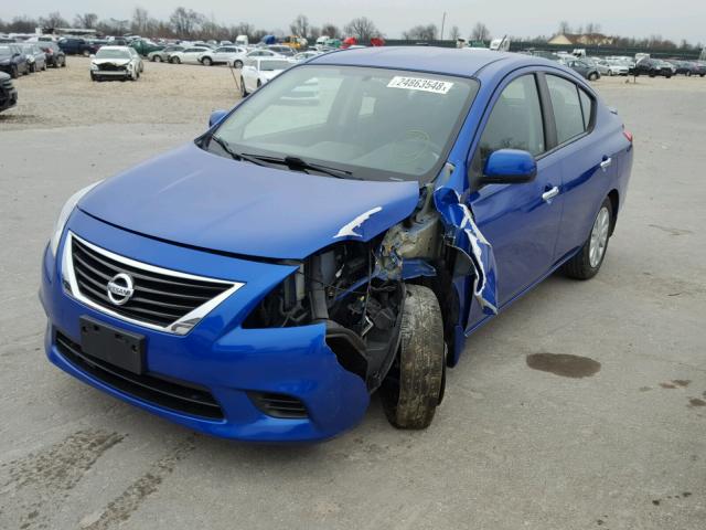 3N1CN7AP8DL881724 - 2013 NISSAN VERSA S BLUE photo 2