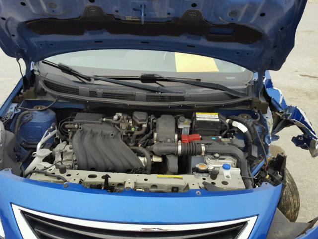 3N1CN7AP8DL881724 - 2013 NISSAN VERSA S BLUE photo 7