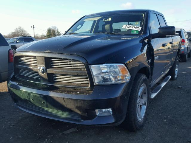 1D7RV1GT7AS224389 - 2010 DODGE RAM 1500 BLACK photo 2