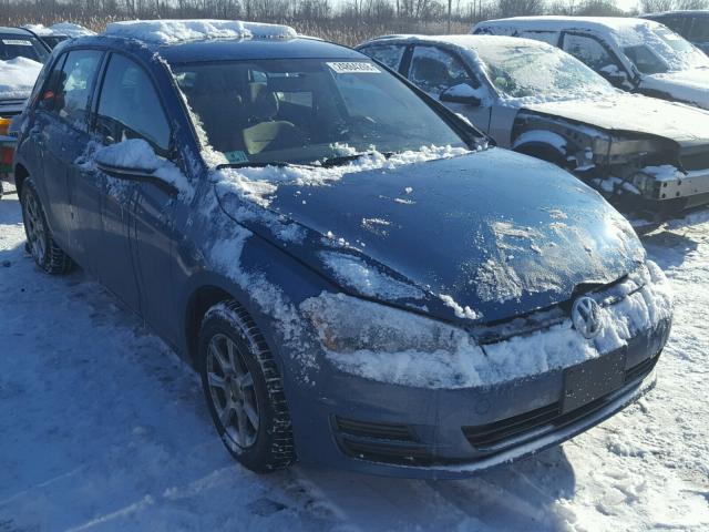 3VW117AU5HM060602 - 2017 VOLKSWAGEN GOLF S BLUE photo 1