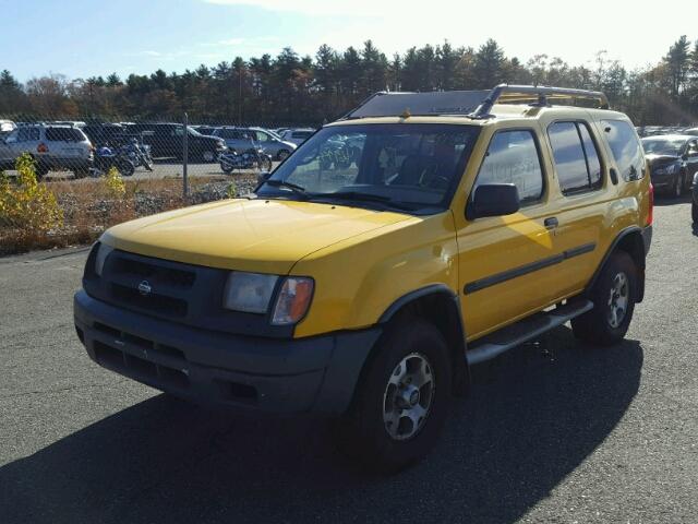 5N1ED28Y9YC596506 - 2000 NISSAN XTERRA XE YELLOW photo 2