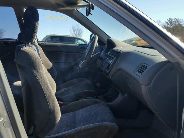 2HGEJ6619XH578983 - 1999 HONDA CIVIC BASE 银色 照片 5