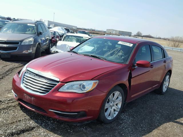 1C3CCBAB2DN697829 - 2013 CHRYSLER 200 LX RED photo 2