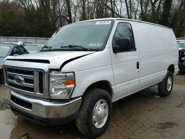 1FTNE2EL3DDB24915 - 2013 FORD ECONOLINE WHITE photo 2