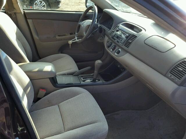 4T1BE32K93U684369 - 2003 TOYOTA CAMRY LE BROWN photo 5