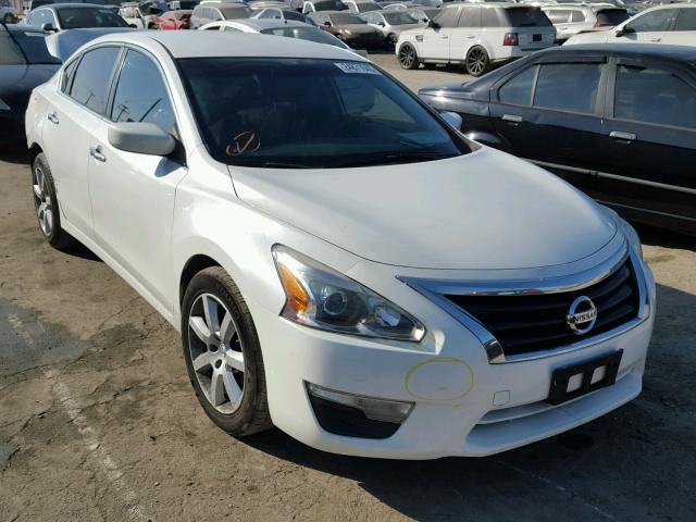 1N4AL3AP5EC142896 - 2014 NISSAN ALTIMA 2.5 WHITE photo 1