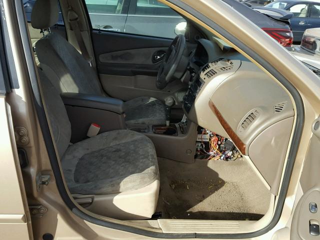 1G1ZT52875F256227 - 2005 CHEVROLET MALIBU LS TAN photo 5