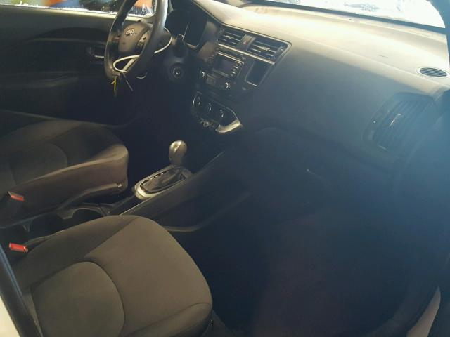 KNADM4A36D6247092 - 2013 KIA RIO LX Սպիտակ լուսանկար 5