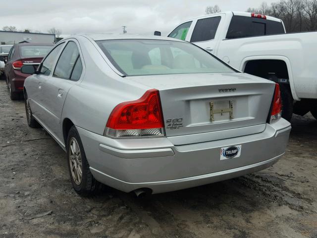 YV1RS612852462302 - 2005 VOLVO S60 SILVER photo 3