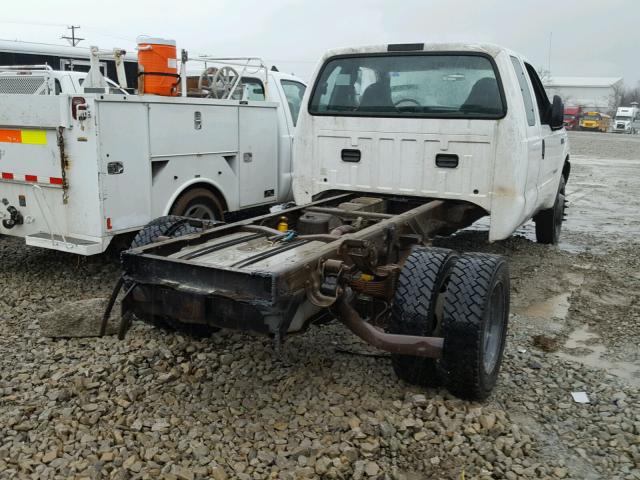 1FDXX46P04EC07109 - 2004 FORD F450 SUPER WHITE photo 4