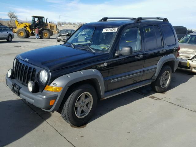 1J4GL38K26W147658 - 2006 JEEP LIBERTY RE BLACK photo 2