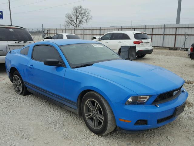 1ZVBP8ANXA5130950 - 2010 FORD MUSTANG BLUE photo 1