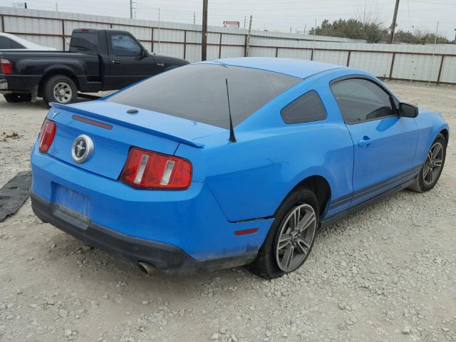 1ZVBP8ANXA5130950 - 2010 FORD MUSTANG BLUE photo 4