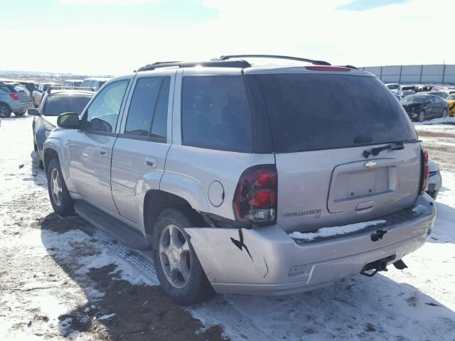 1GNDT13S862100122 - 2006 CHEVROLET TRAILBLAZE GRAY photo 3