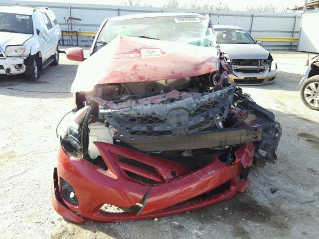 5YFBU4EE6CP029294 - 2012 TOYOTA COROLLA BA RED photo 9