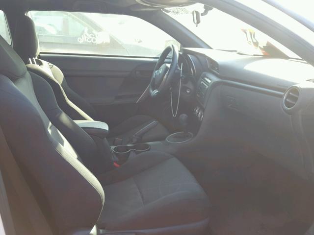 JTKJF5C75D3064699 - 2013 TOYOTA SCION TC 白色 照片 5