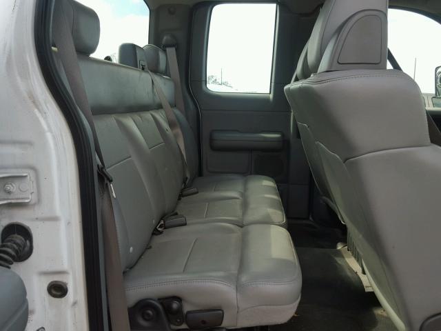 1FTPX14575NB00564 - 2005 FORD F150 WHITE photo 6